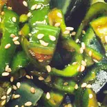 ピータンと青唐辛子/Spicy tossed peppers with Century egg(中華料理 龍門)