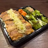 ネギ塩サムギョプサルボリューム弁当 キムチ ナムル サラダ付（炭火焼肉牛力屋ときわ台店）