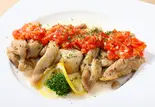 ウクライナ風チキン（本場のウクライナ料理 ココロゴトカフェ）