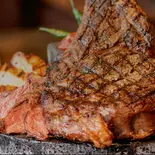 牛ハラミのステーキ(アラチェラ)300g(本格タコス専門店 CIELITO LINDO BAR AND GRILL)