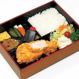 上ロースかつ弁当（とんかつ屋 双葉葛西）