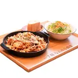 チーズナポリタン(一丁目 なんから食堂)