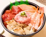 炙り銀だら極上盛り丼 (147)（魚丼 中村橋駅北口店）