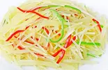 唐辛子とジャガイモ細切炒め(尖椒土豆丝)（四季香上野店）