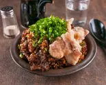 焼肉ガーリック黒炒飯 大盛 Grilled Meat and Garlic Black Fried Rice (Extra Portion)（藤沢の黒炒飯）