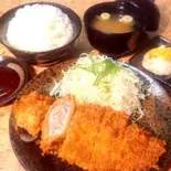 明太子いり重ねカツ定食(出前屋 博多飯)