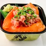 サーモンねぎとろ丼（丼丸 西早稲田店）