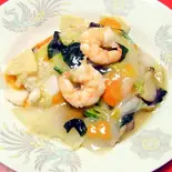 海鮮中華丼（佳燕）