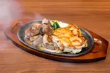 ジューシーチキン&サイコロステーキ(HERO'S ステーキハウス 武蔵浦和店)