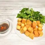 揚げ豆腐（ベトナム料理店ビーベト Vị Việt）