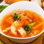 たっぷり野菜のミネストローネ Vegetable Minestrone(RajaVetta 池尻店)
