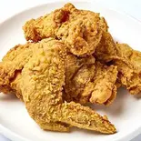 チキンハーフ＆ハーフ〈チキンム(大根甘酢漬け)付き〉（韓国家庭料理ジャンモ 聖蹟桜ヶ丘店）