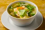 63ゲーンチュートーフームーサップ(タイの辛くない豆腐スープ)（タイ料理 ウライワン）