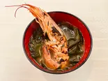 大きな海老のみそ汁（魚盛）