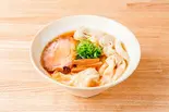 肉ワンタン麺(黒)肉4ヶ（DURAMENTEI）