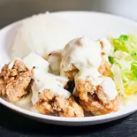 フライドチキン ハーフ200gm/Friend Chicken Half 200 GM（焼鳥.チーズ＆カレー明り富士）