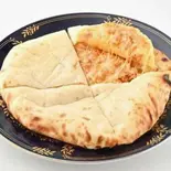 タンドリーチキンチーズナン Tandoori Chicken Cheese naan（アジアンフォレスト）