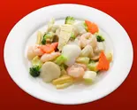 海鮮三種と野菜の炒め(梅蘭上野の森さくらテラス店)