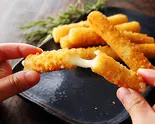 モッツァレラチーズスティック 3ピース（Mrs Istanbul Kebab Delivery 柏木2丁目店）