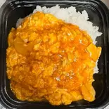 エビチリ玉子入り丼  並（中華家 隆華）
