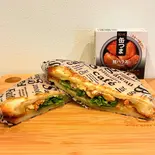 鮭ハラススモークホットサンド（昼こじ【缶deサンド】）