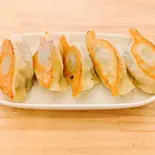 焼き餃子 白(5個入り)（てくてくぎょうざ）