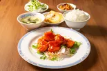 エビチリ定食（餃子百珍 一味玲玲）