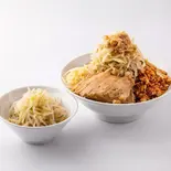 国産豚まぜそば 野菜マシ（豚仙人 吉野町本店）