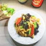 きくらげと豚肉たまご小松菜炒め(中華料理錦楽軒)