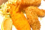 ミックスフライ弁当(サーモンフライ1つ・エビフライ2尾・カキフライ1つ)（八海丸）