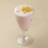 ゴロゴロ白桃ラッシー！ Gorogoro White peach lassi！（ケバブ TORICO(トリコ) 飯田橋店）