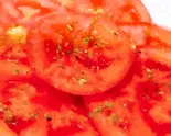 トマトサラダ (Tomato salad)（インディアン アンド バー エベレスト Indian ＆ Bar EVEREST）
