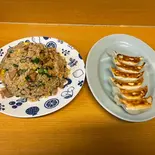 チャーハン+博多一口餃子6個(博多ラーメン長浜や元住吉店)