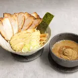 焼豚濃厚魚介つけ麺(つけ麺処つぼや 梅田店)