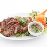 ガリックポーク 【Garlic Pork】（タイレストランPAPAYA赤羽店）