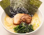 クリーミー塩豚骨麺(薬味ネギ、のり3枚、豚叉焼1枚、ほうれん草)(トクベツ。)