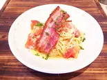 フレッシュトマトのパスタ ベーコンステーキのせ Place pasta bacon steak of fresh tomatoes（コーデュロイカフェ 大名店）
