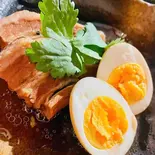 豚の角煮（お酒とゴハン サンダルキッチン）