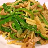 青椒肉絲 Pork and Green Pepper Stir-Fry(中国料理 京蘭)