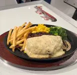 ホワイトマスタードハンバーグ（The Diner）