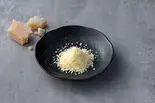 熟成チーズ グラナパダーノ（中目黒カレー 明凛堂）