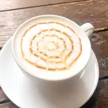 キャラメルマキアート Caramel Macchiato（BONDICAFE NAKAMEGURO(ボンダイカフェ ナカメグロ)）