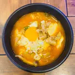 牛ホルモンスンドゥブチゲ / 소곱창순두부찌개（韓国料理DARBIT 長居店）