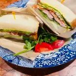 自家製ローストチキンサンド（マロニエ）