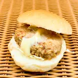 とろりんチーズバーガー（マルミヤ）