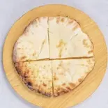 ハニーチーズナン(Honey cheese nan)（カレーハウス SAMIKSHYA）