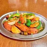 タイ風じゃがいもソーセージ炒め Fried Potato＆Sosage（インド料理 スワガット）