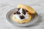 スフレパンケーキサンド(オレオクッキー) Oreo Cookie(しっとりパンケーキ 恋するスフレ 天神店)