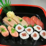 マグロづくし(1人前)（博多寿司）