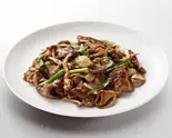 牛肉の黒胡椒炒め beef with black pepper（上海イーエックス 葛西店）